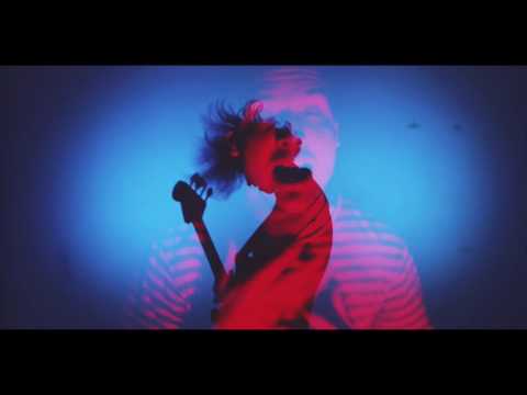 WITCH BONE GARDEN - Something&#039;s Wrong With Me (Official music video)