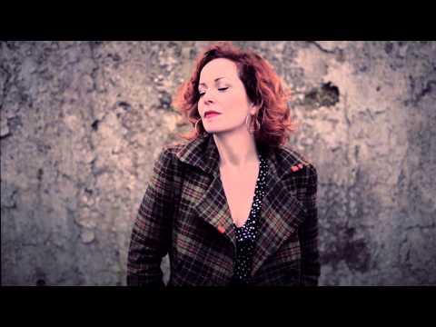 ANNEKE VAN GIERSBERGEN - Day After Yesterday - Agua de Annique Collected (Teaser)