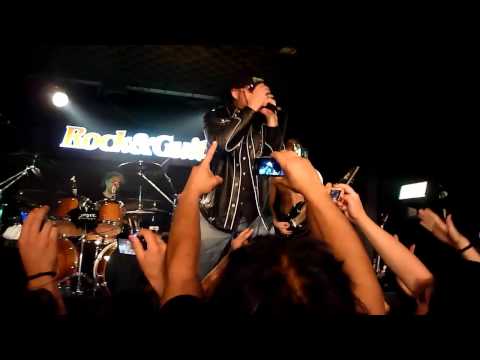 Tim Ripper Owens Blood Stained Rock&amp;Guitarras Chile 2012