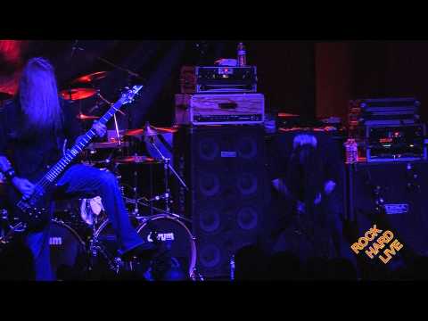 Six Feet Under - &quot;Hammer Smashed Face&quot; - on ROCK HARD LIVE