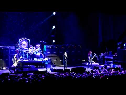 Ozzy Osbourne - I don&#039;t want to change the world - Ozzfest 2010